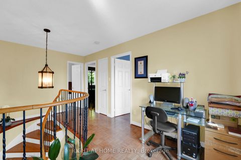 Photo 22 at 304 Rhodes Circle, Glenway Estates, Newmarket