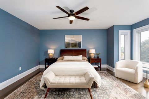 Photo 21 at 9 Chimney Swift Court, Rosethorn, Toronto