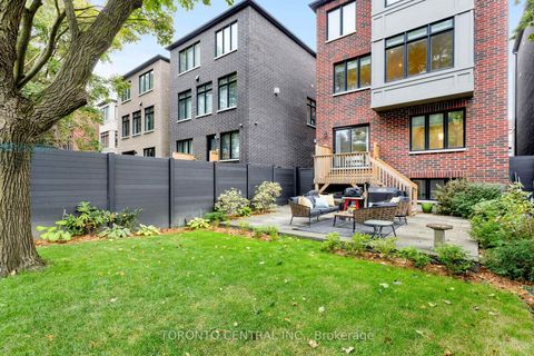 Photo 43 at 9 Chimney Swift Court, Rosethorn, Toronto