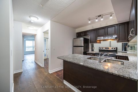 Photo 5 at 519 - 60 Fairfax Crescent, Birchmount, Toronto