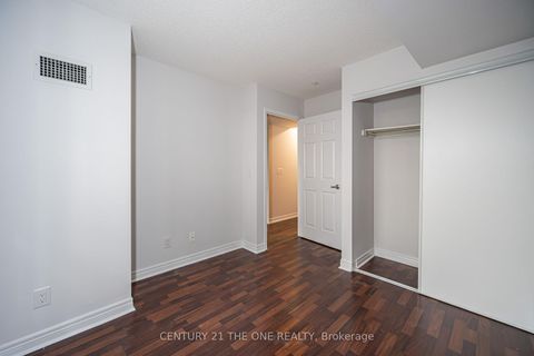 Photo 16 at 519 - 60 Fairfax Crescent, Birchmount, Toronto