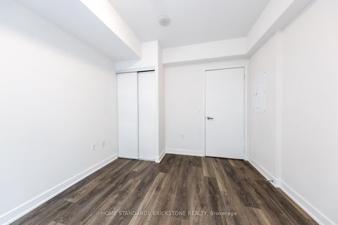 Photo 19 at 3406 - 99 Broadway Avenue S, Mount Pleasant West, Toronto