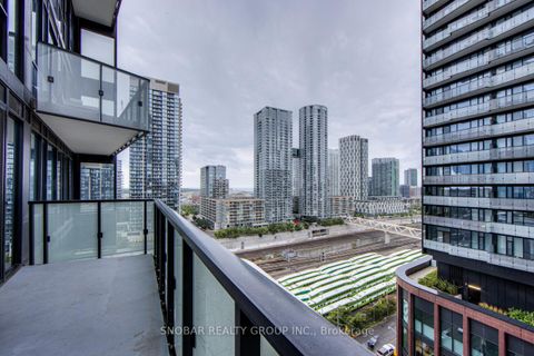 Photo 23 at 814 - 470 Front Street W, Waterfront Communities C1, Toronto