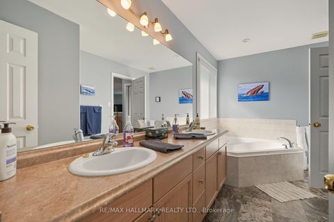 Photo 22 at 5 Pacific Avenue, Little Lake, Barrie
