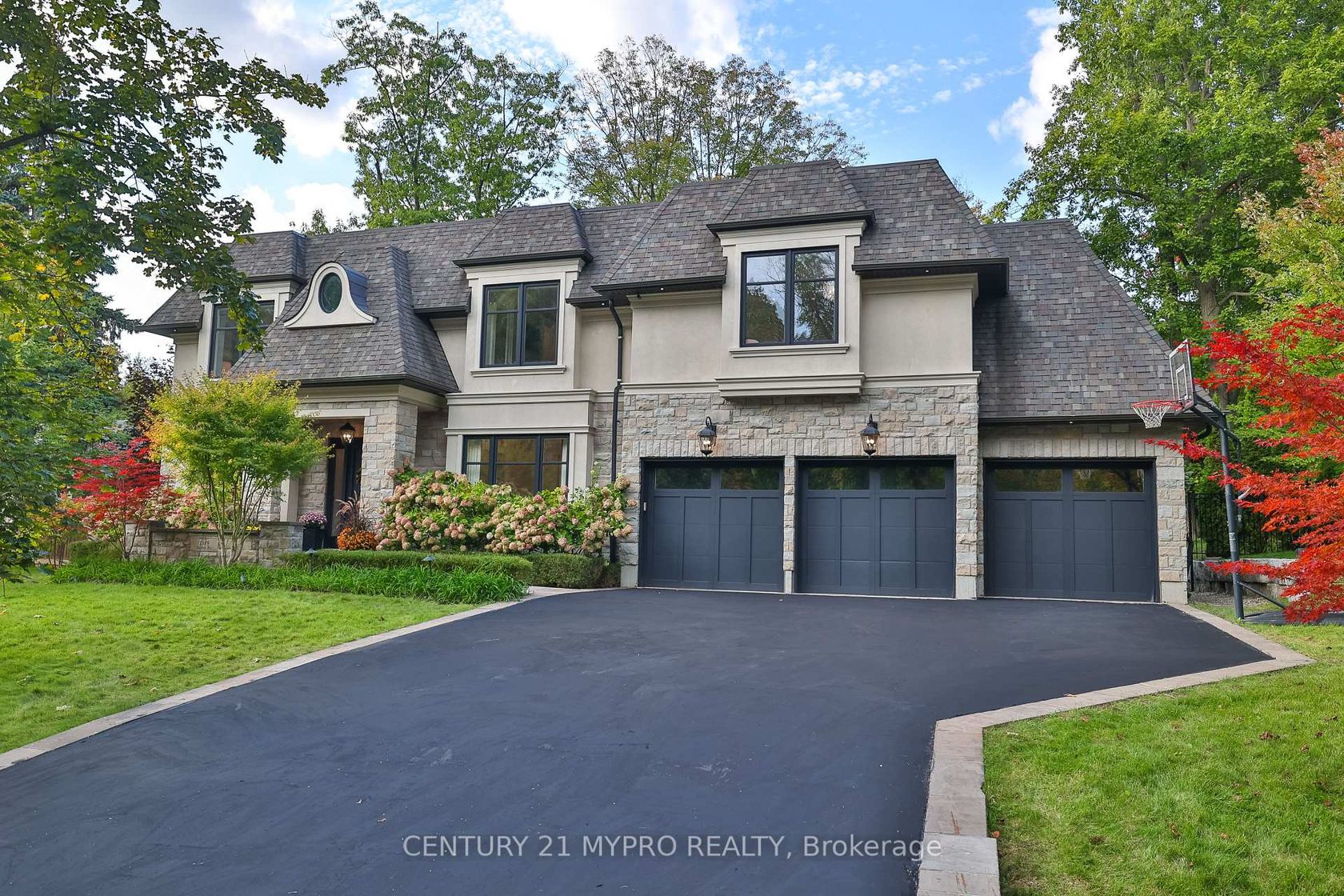 1389 Weaver Avenue, MO Morrison, Oakville 