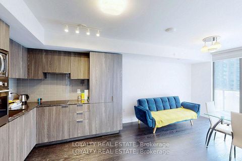 Photo 11 at 1107 - 11 Wellesley Street W, Bay Street Corridor, Toronto