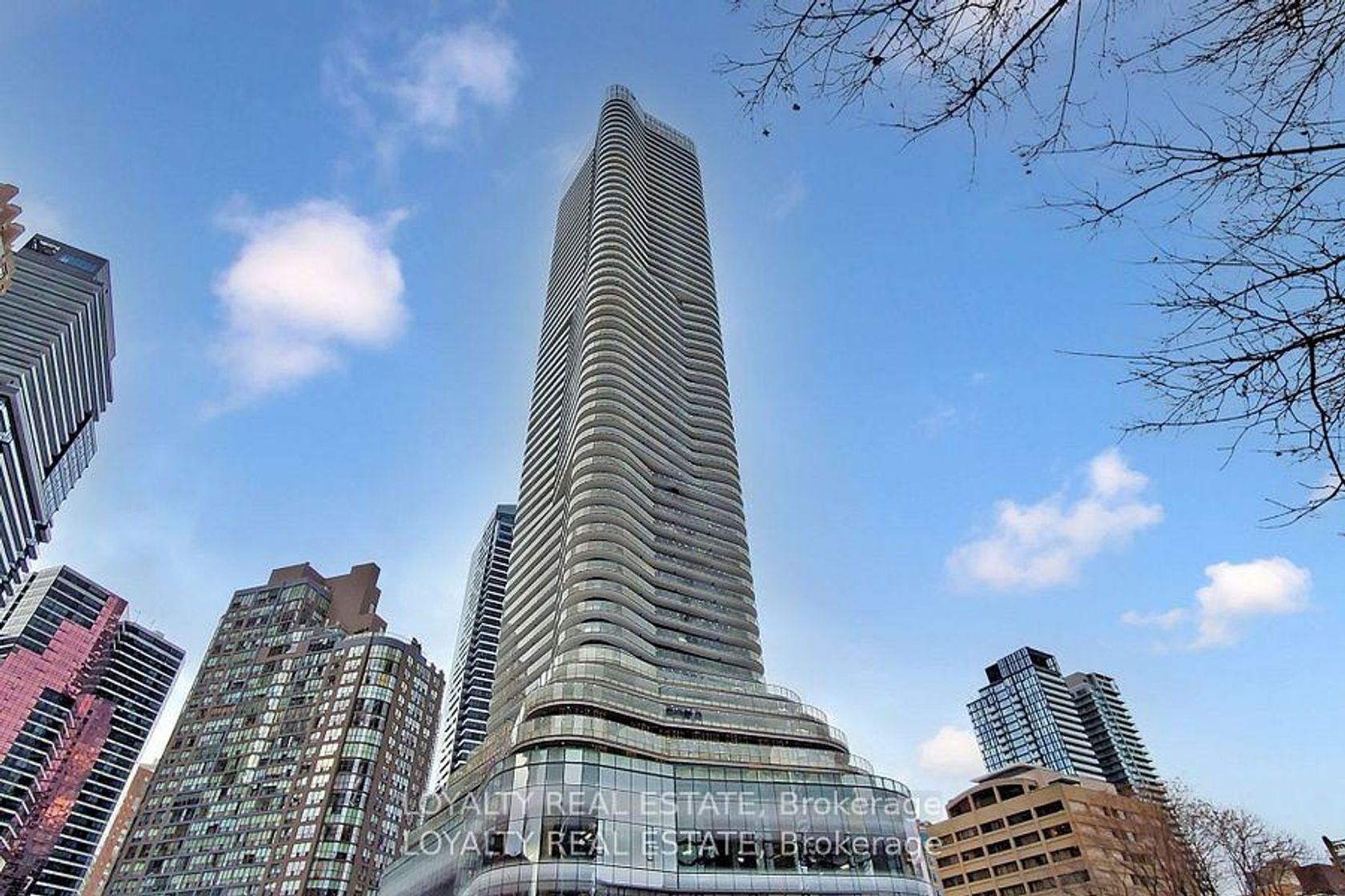 1107 - 11 Wellesley Street W, Bay Street Corridor, Toronto 