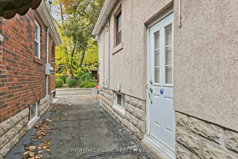 Photo 31 at 3 Roseneath Gardens, Oakwood Village, Toronto