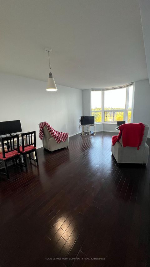 Photo 6 at 714 - 11 Thorncliffe Pk Drive, Thorncliffe Park, Toronto