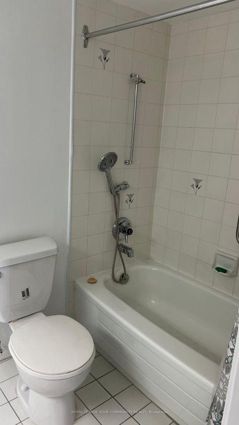 Photo 13 at 714 - 11 Thorncliffe Pk Drive, Thorncliffe Park, Toronto