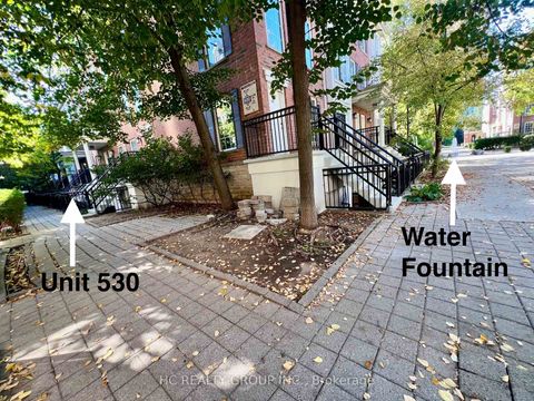Photo 2 at 530 - 3 Everson Drive, Willowdale East, Toronto