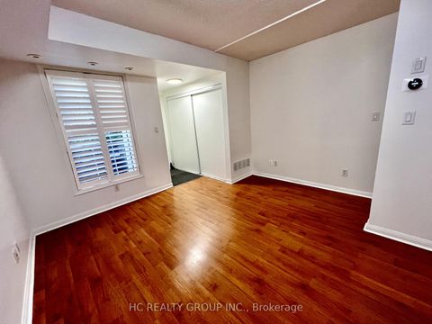 Photo 5 at 530 - 3 Everson Drive, Willowdale East, Toronto