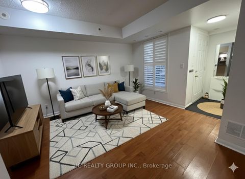 Photo 13 at 530 - 3 Everson Drive, Willowdale East, Toronto