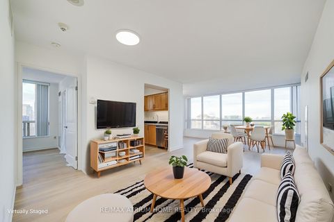 Photo 5 at 1810 - 33 Sheppard Avenue E, Willowdale East, Toronto Photo 5 at 1810 - 33 Sheppard Avenue E, Willowdale East, Toronto