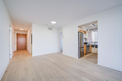 Photo 7 at 1810 - 33 Sheppard Avenue E, Willowdale East, Toronto Photo 7 at 1810 - 33 Sheppard Avenue E, Willowdale East, Toronto