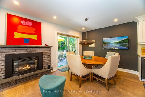 Photo 9 at 28 Decarie Circle, West Deane, Toronto