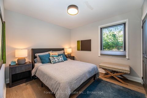 Photo 16 at 28 Decarie Circle, West Deane, Toronto