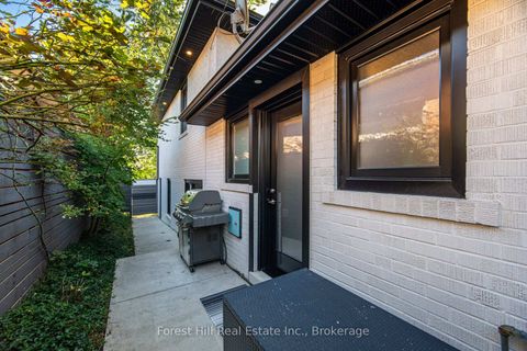 Photo 25 at 28 Decarie Circle, West Deane, Toronto