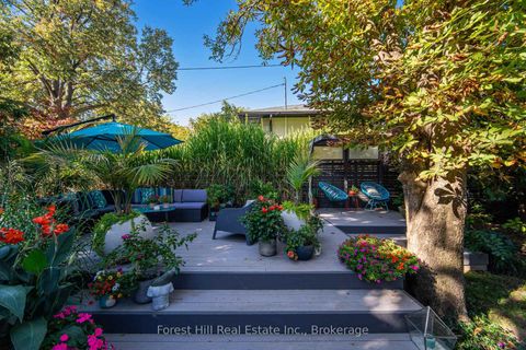 Photo 29 at 28 Decarie Circle, West Deane, Toronto