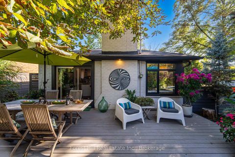 Photo 33 at 28 Decarie Circle, West Deane, Toronto