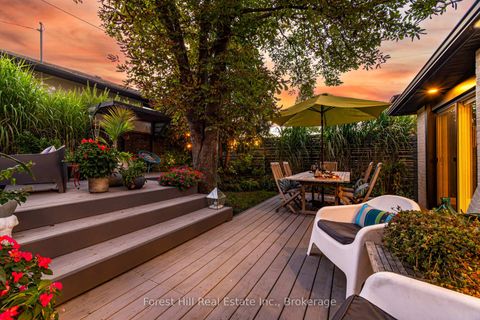 Photo 37 at 28 Decarie Circle, West Deane, Toronto