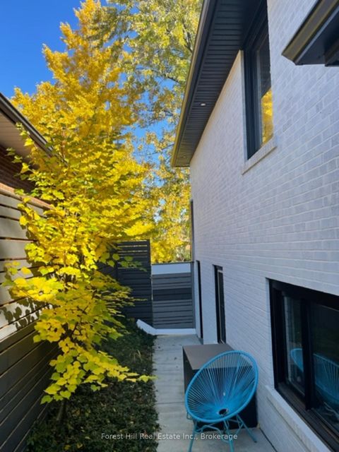 Photo 43 at 28 Decarie Circle, West Deane, Toronto