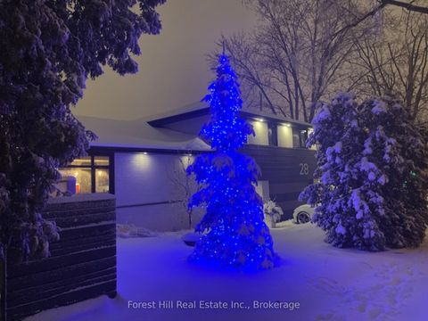 Photo 44 at 28 Decarie Circle, West Deane, Toronto
