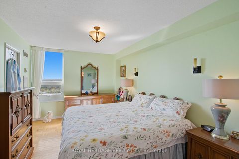 Photo 11 at 1706 - 75 Graydon Hall Drive, Donalda, Toronto