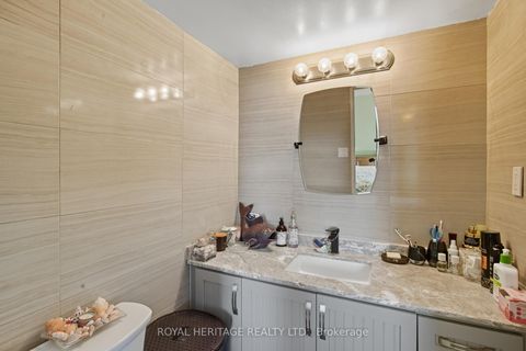 Photo 13 at 1706 - 75 Graydon Hall Drive, Donalda, Toronto