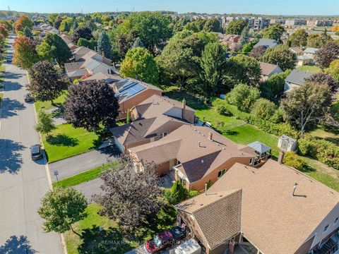 Photo 2 at 332 John Bowser Crescent, Glenway Estates, Newmarket