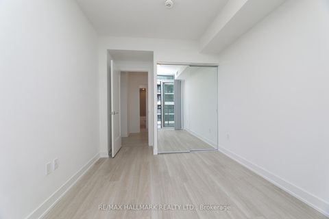 Photo 23 at 1037 - 20 Inn on the Park Drive, Don Mills, Toronto