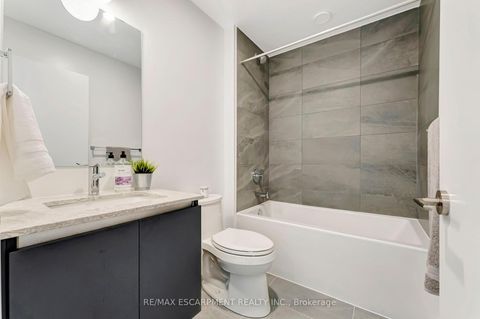 Photo 17 at 702 - 405 Dundas Street W, GO Glenorchy, Oakville