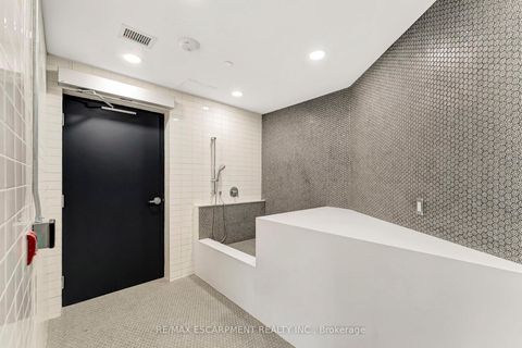 Photo 28 at 702 - 405 Dundas Street W, GO Glenorchy, Oakville