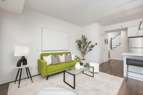 Photo 5 at 14 - 125 Long Branch Avenue, Long Branch, Toronto