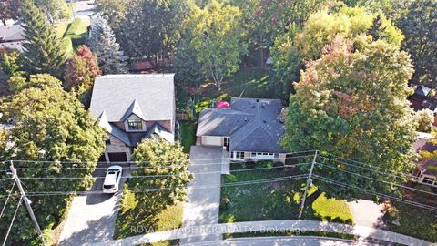 Photo 3 at 130 Park Avenue, Central Newmarket, Newmarket