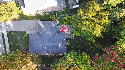 Photo 40 at 130 Park Avenue, Central Newmarket, Newmarket