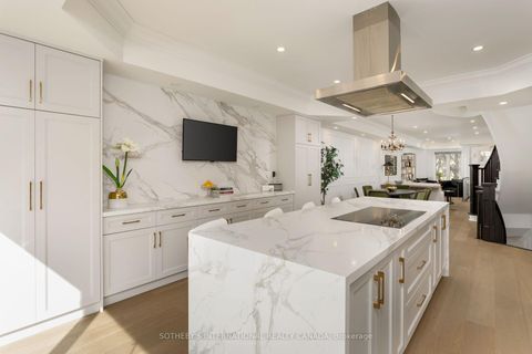 Photo 8 at 262 Spadina Road, Casa Loma, Toronto