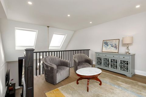 Photo 21 at 262 Spadina Road, Casa Loma, Toronto