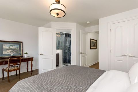 Photo 27 at 262 Spadina Road, Casa Loma, Toronto