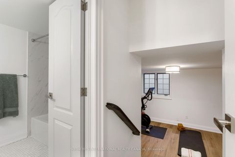 Photo 32 at 262 Spadina Road, Casa Loma, Toronto