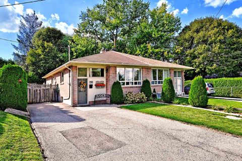 Photo 0 at 62 Haida Drive, Aurora Heights, Aurora Photo 0 at 62 Haida Drive, Aurora Heights, Aurora