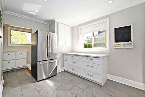 Photo 15 at 62 Haida Drive, Aurora Heights, Aurora Photo 15 at 62 Haida Drive, Aurora Heights, Aurora