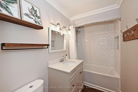 Photo 26 at 62 Haida Drive, Aurora Heights, Aurora Photo 26 at 62 Haida Drive, Aurora Heights, Aurora