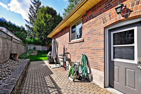 Photo 37 at 62 Haida Drive, Aurora Heights, Aurora Photo 37 at 62 Haida Drive, Aurora Heights, Aurora