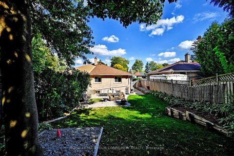 Photo 41 at 62 Haida Drive, Aurora Heights, Aurora Photo 41 at 62 Haida Drive, Aurora Heights, Aurora