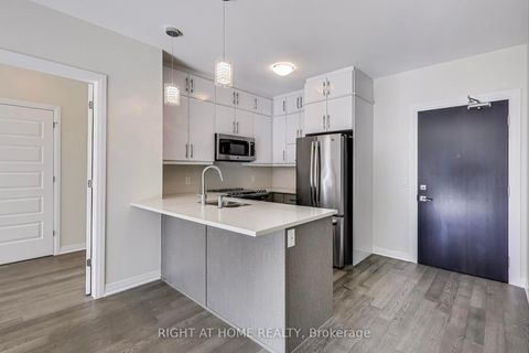 Photo 16 at 401 - 102 Grovewood Common Circle, GO Glenorchy, Oakville