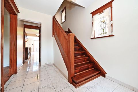 Photo 20 at 284 Wolverleigh Boulevard, Danforth, Toronto