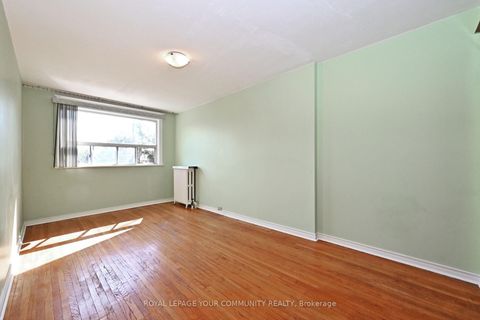 Photo 27 at 284 Wolverleigh Boulevard, Danforth, Toronto
