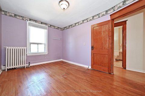 Photo 31 at 284 Wolverleigh Boulevard, Danforth, Toronto