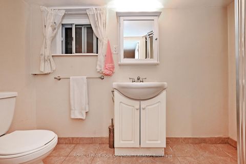 Photo 39 at 284 Wolverleigh Boulevard, Danforth, Toronto